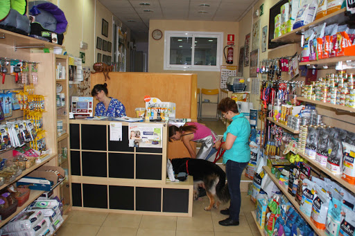 Centro Veterinario Pisadas – Barcelona