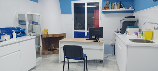 Clínica Veterinaria / Centro Veterinario «Virgen de Valme» – Dos Hermanas