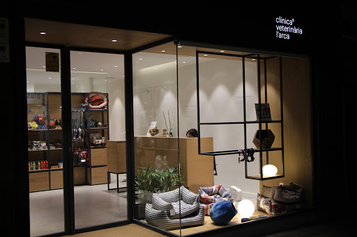 Clínica Veterinaria L’ Arca – Lleida