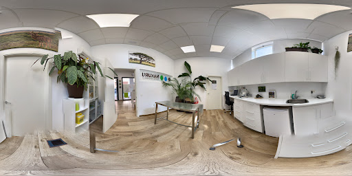 Nakuru Centro Veterinario – Logroño